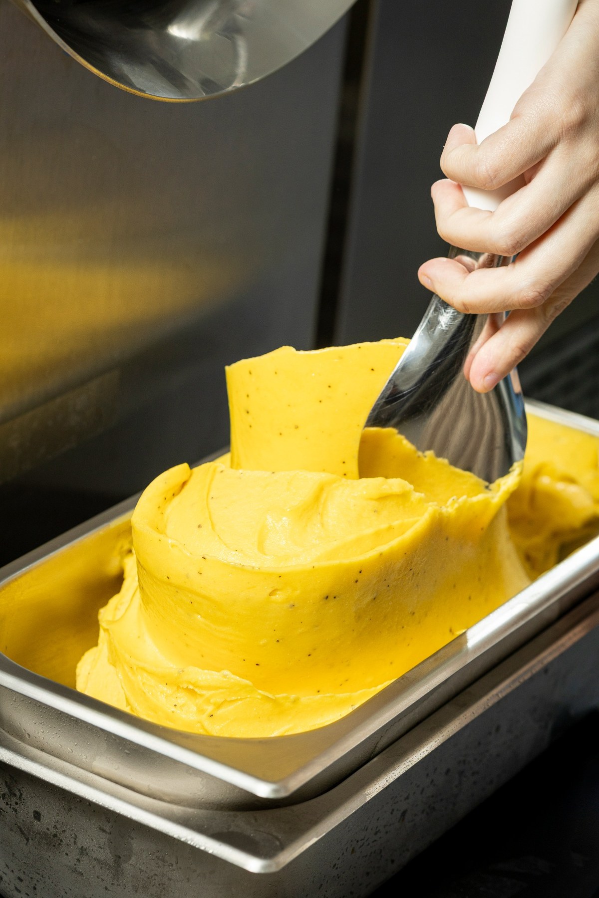 Finalização do gelato Jolô